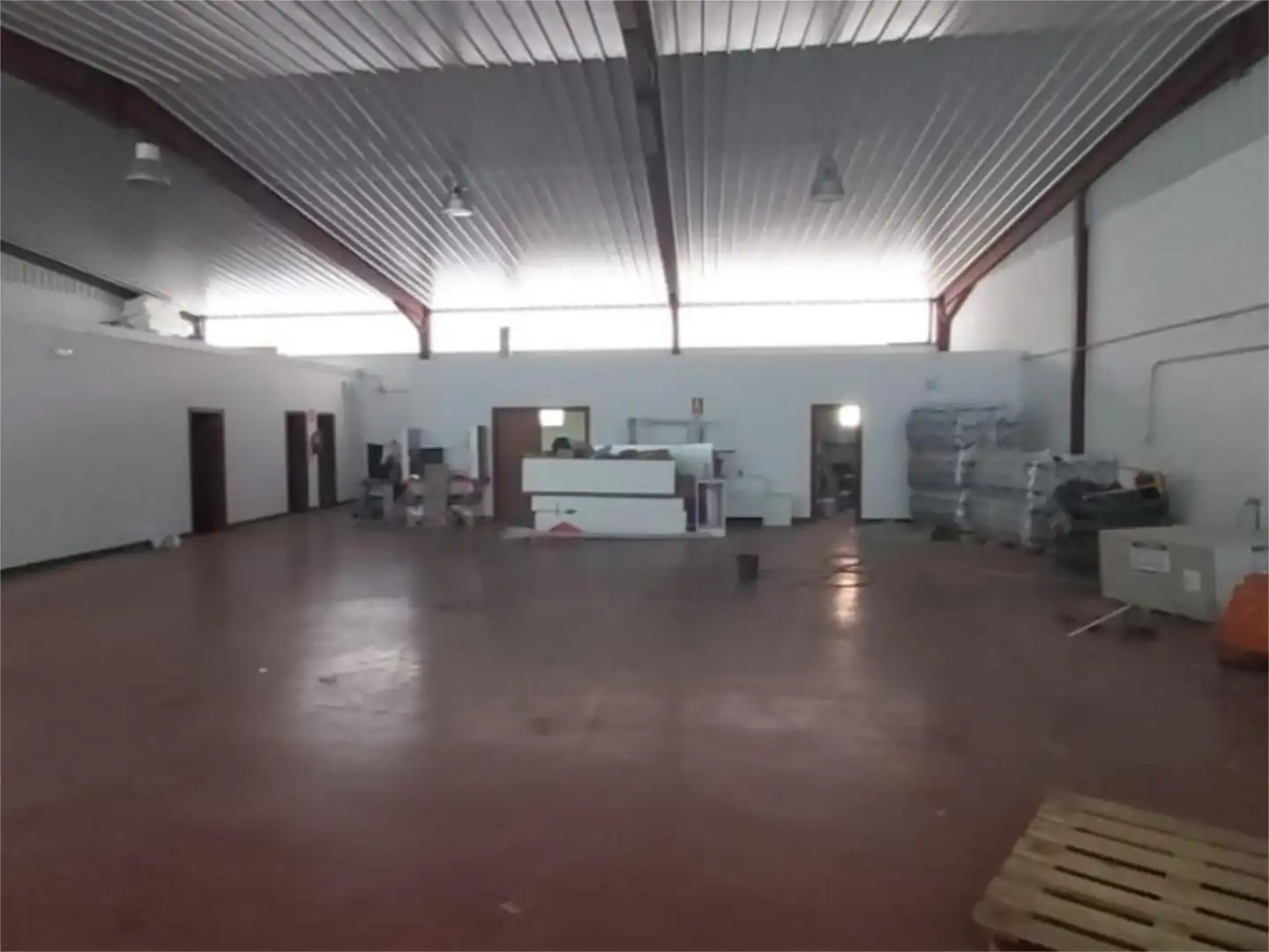 Industrial buildings for sale in Zamora Capital   with Furnished