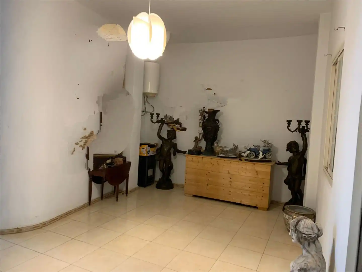 Casa adosada en venta en Carrer de l'Argenteria, 65, Xàtiva Casa adosada en venta en Xàtiva con Aire acondicionado, Calefacción y Jardín privado