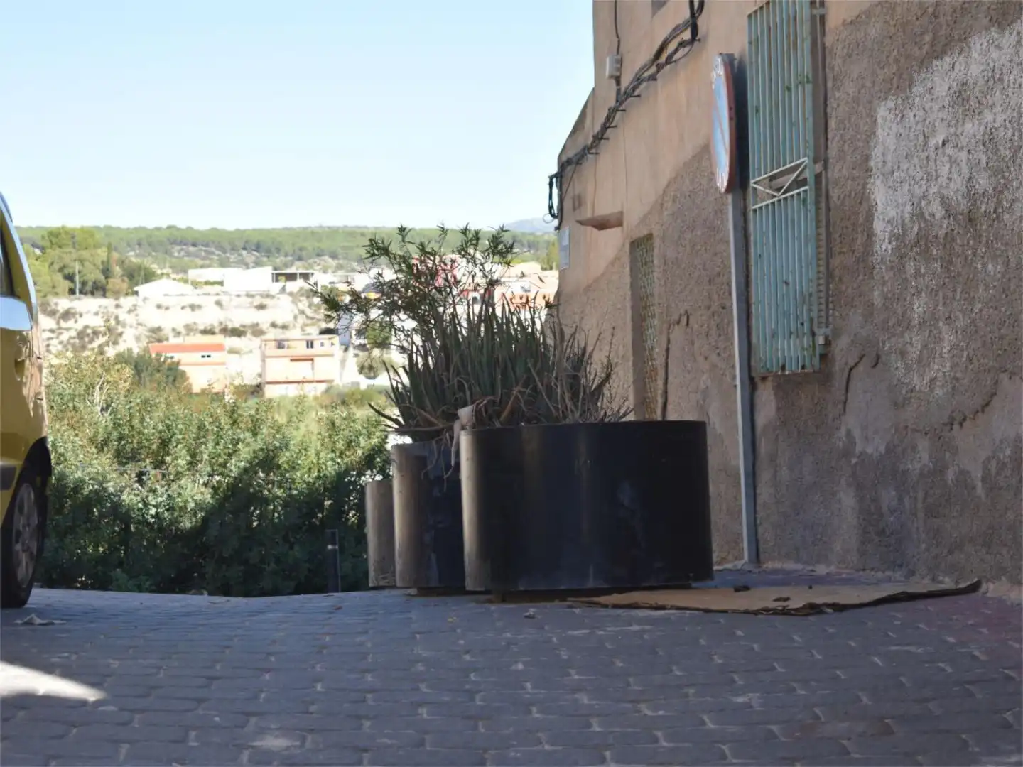 Vista exterior de Casa adosada en venda en Albudeite amb Terrassa i Balcó