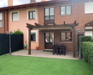 Terrace of Single-family semi-detached for sale in Sojuela