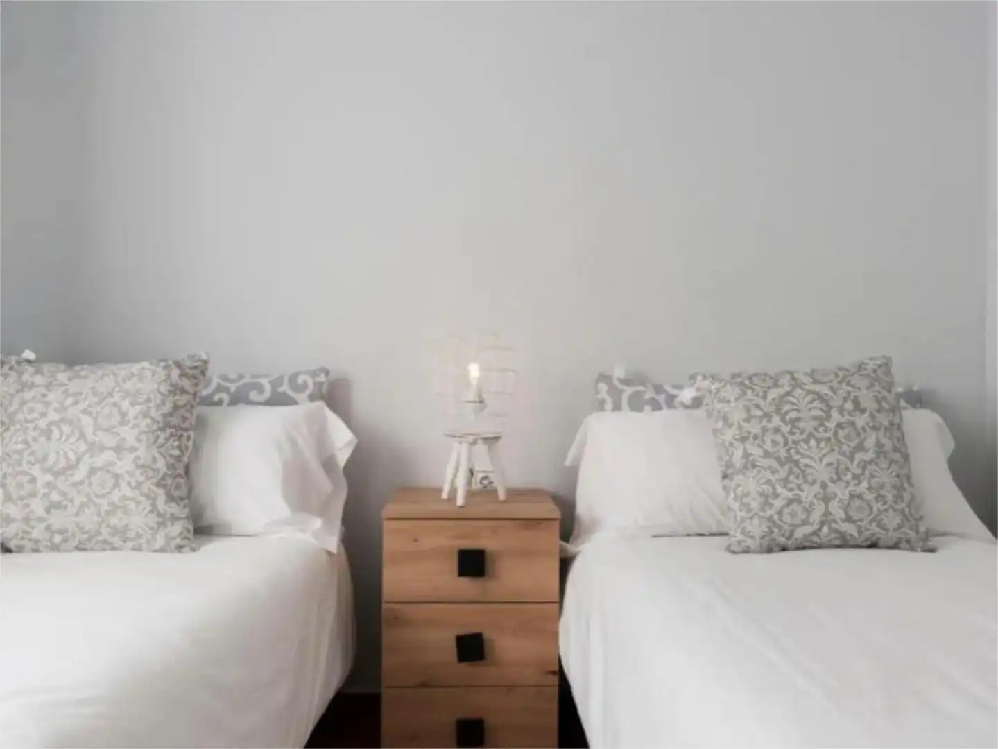 Flat for rent in Carrer de Oviedo, 5, Plaza Illes Columbretes Flat for rent in Carrer de Oviedo, 5, Plaza Illes Columbretes