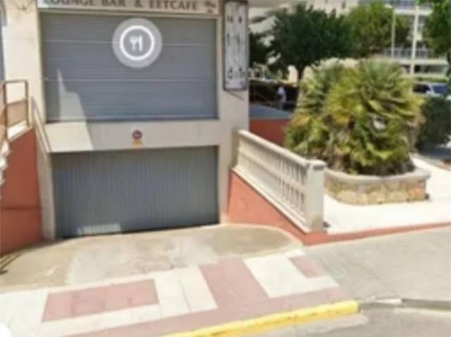 Garaje en Alquiler en Carrer d'Enric Morera, 1 en Els Pins