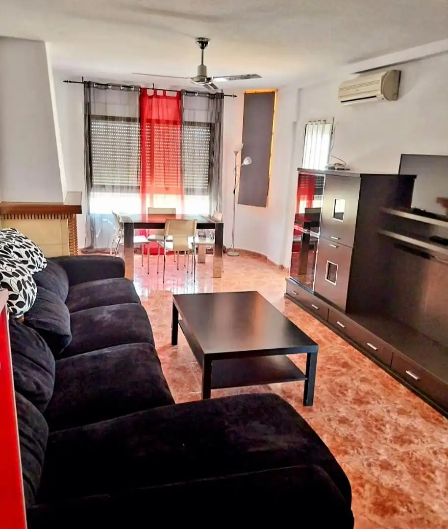 Piso en venta en Camino del Encaje, 64, Retamar Sala de estar de Piso en venta en Almería Capital con Aire acondicionado y Terraza