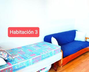 Bedroom of Flat to share in Aranguren  with Balcony