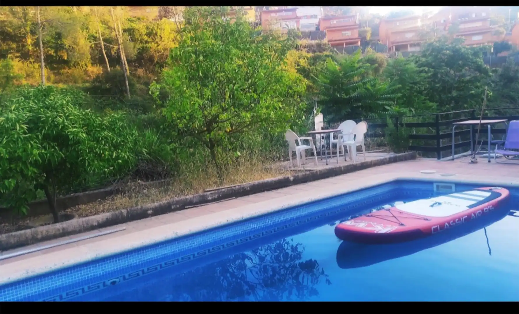 Habitación en Avinguda dels Païssos Catalans, 159, Vallirana Piscina de Planta baja para compartir en Vallirana con Jardín privado, Parquet y Terraza