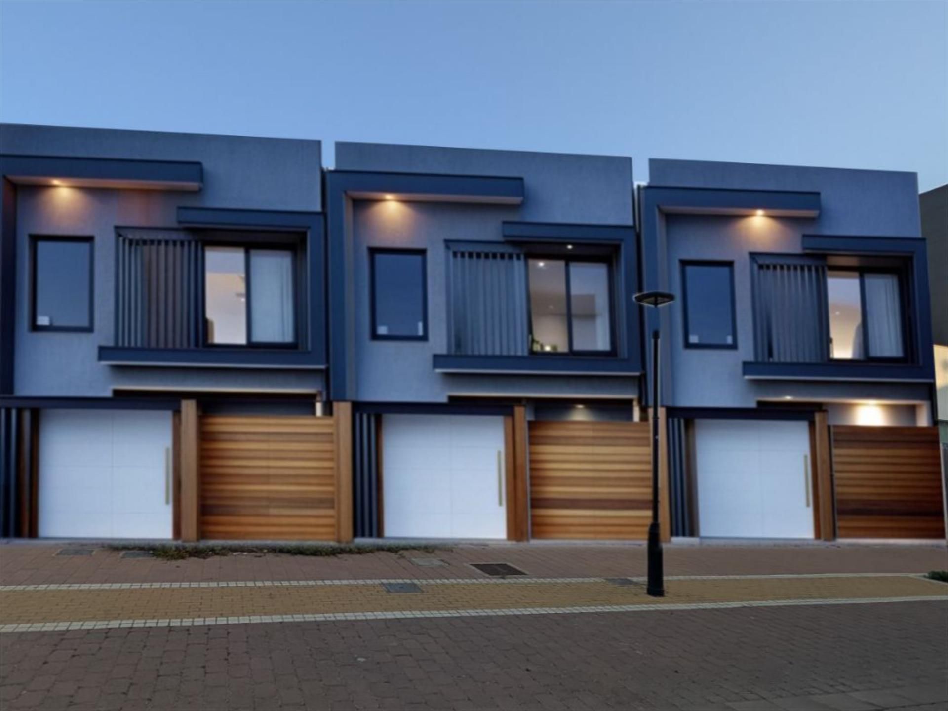 Vista exterior de Pis en venda en  Albacete Capital amb Aire condicionat, Calefacció i Parquet