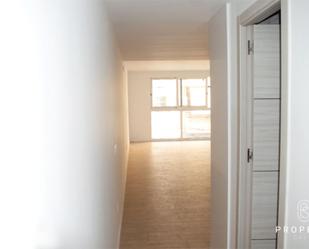 Flat for sale in Xirivella  with Air Conditioner