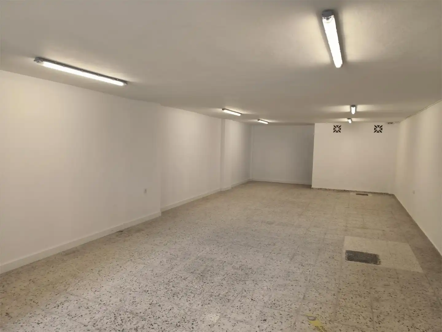 Commercial properties for rent in Calle Delgado Barreto, 30, La Laguna