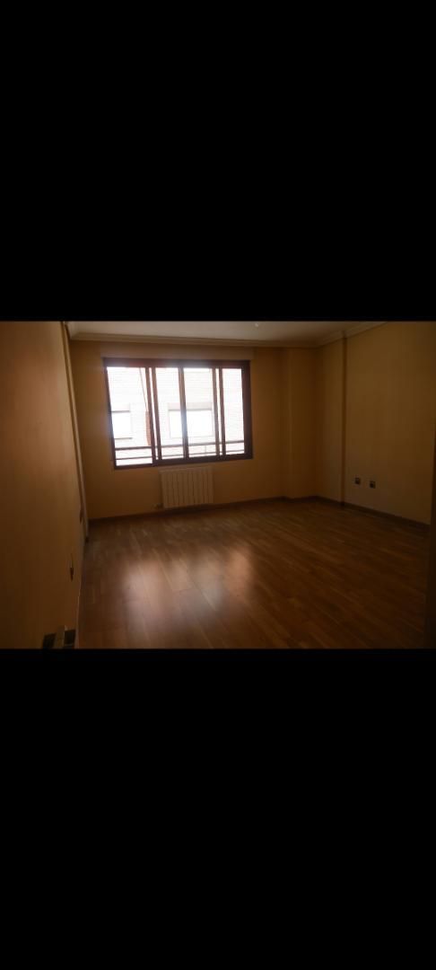Dormitori de Apartament en venda en Valladolid Capital amb Calefacció, Parquet i Traster