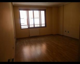 Bedroom of Apartment for sale in Valladolid Capital