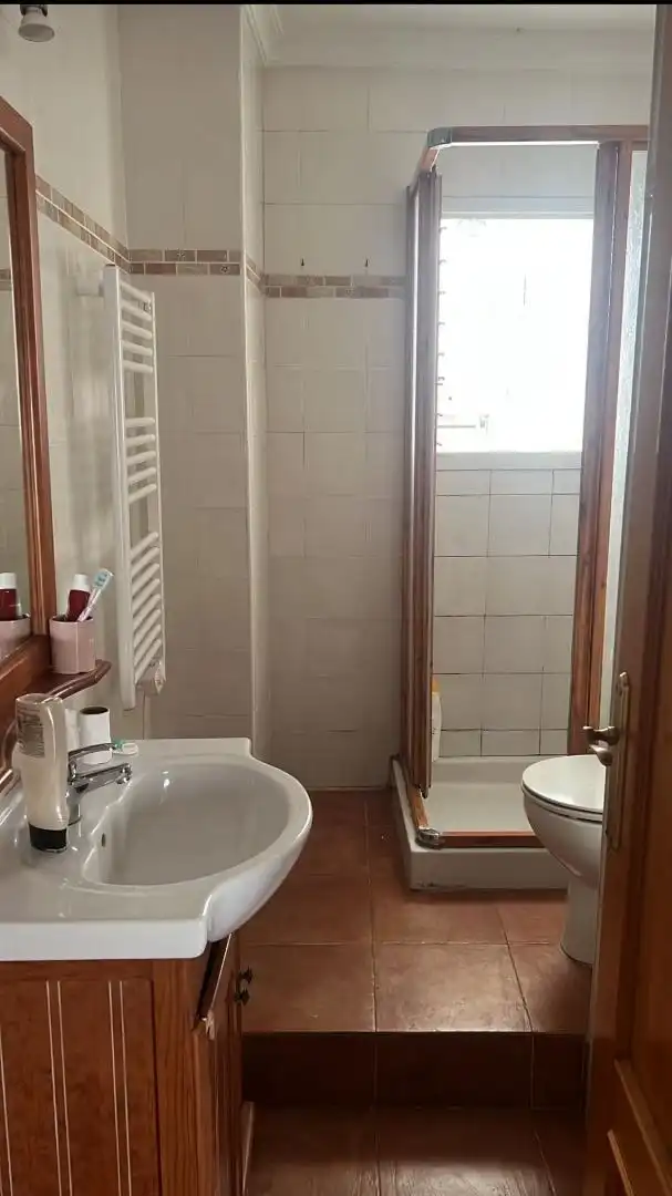 Bathroom of Flat for share in Huelva  with Terrace, Furnished and Oven