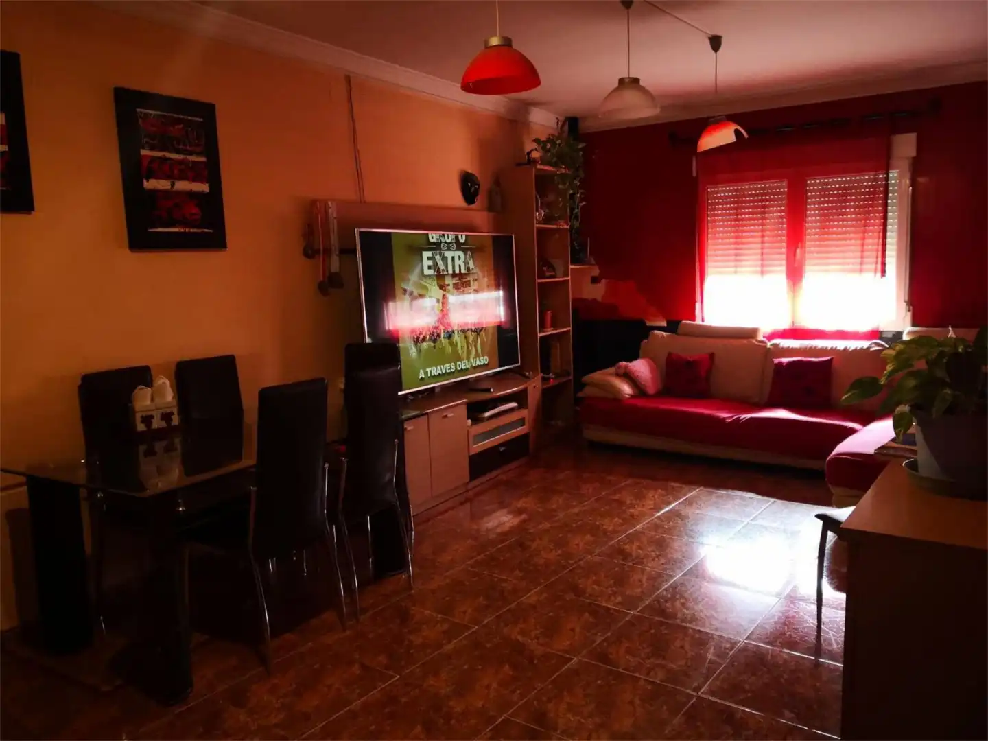 Wohnzimmer von Einfamilien-Reihenhaus zum Verkauf in Casasimarro mit Terrasse und Abstellraum