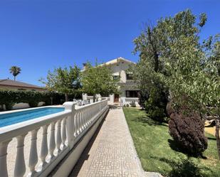 Vista exterior de Casa o xalet en venda en Padul amb Aire condicionat, Terrassa i Piscina