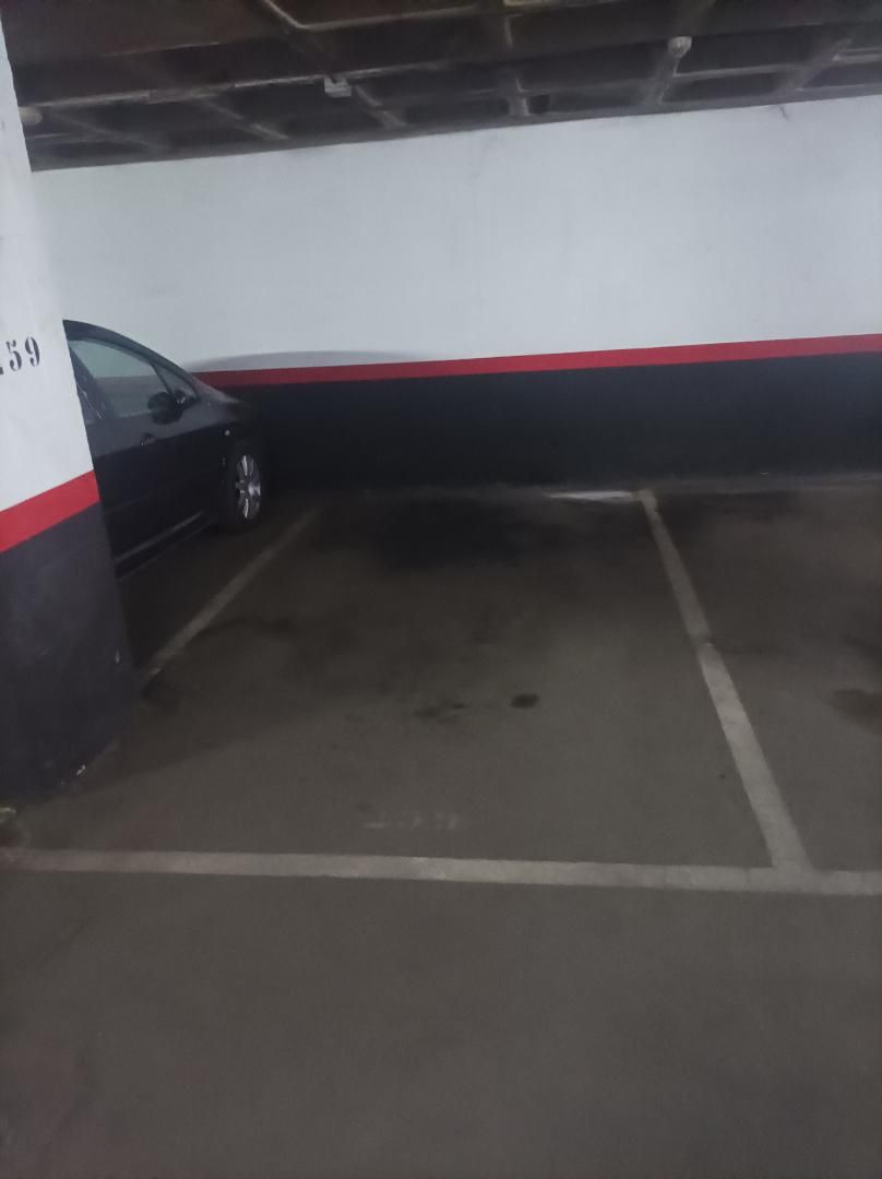 Aparcament de Garatge en venda en Leganés