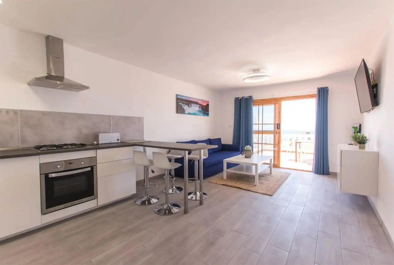 Maisonette zum Verkauf in Calle Rodeo, 82, Los Cristianos Wohnzimmer von Maisonette zum Verkauf in Arona mit Terrasse, Schwimmbad und Balkon