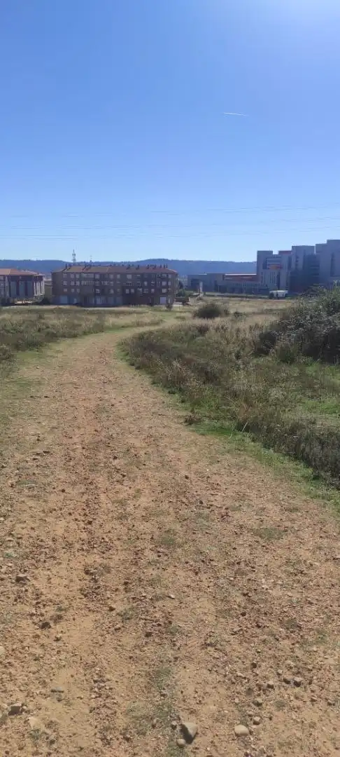 Terreno en venta en Calle Altos del Duero, 1010, La Asunción - La Inmaculada Terreno en venta en León Capital