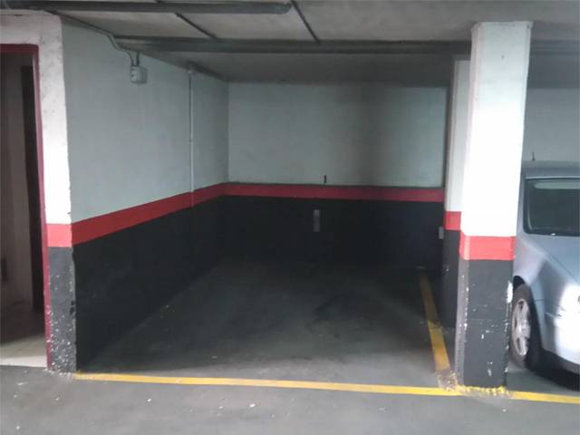 Garaje en Venta en Calle de Saturnino Calleja, 3 en Ciudad Jardín