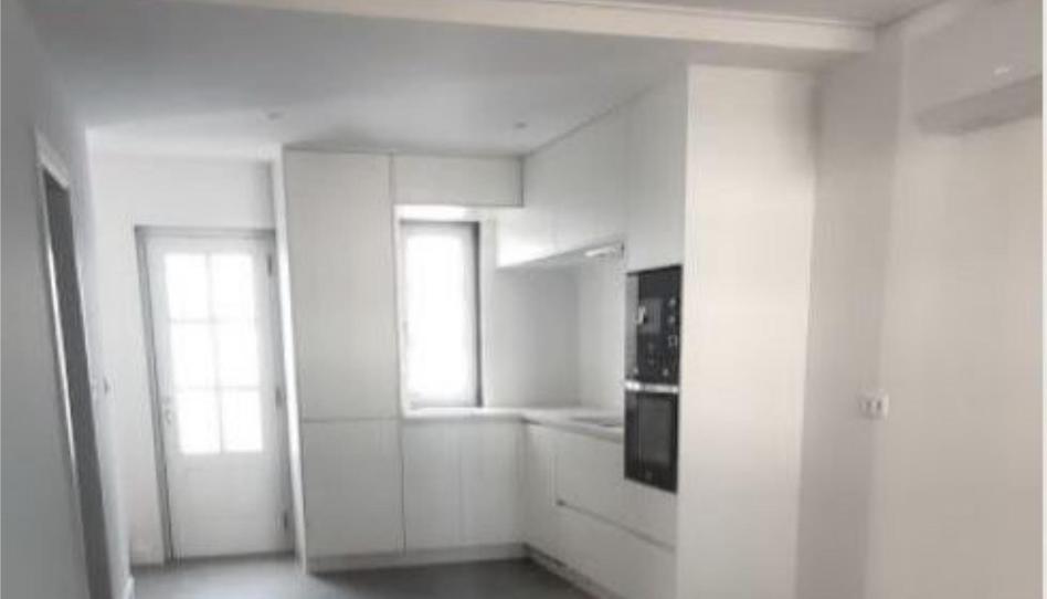 House or chalet for sale in Castiñeiriño - Cruceiro de Sar, A Coruña - image 1 Photo 1 of House or chalet for sale in Castiñeiriño - Cruceiro de Sar, A Coruña