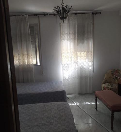 Piso para compartir en Plaza Júpiter, 3, La Plata, Cádiz - imagen 1 Foto 1 de Piso para compartir en Plaza Júpiter, 3, La Plata, Cádiz