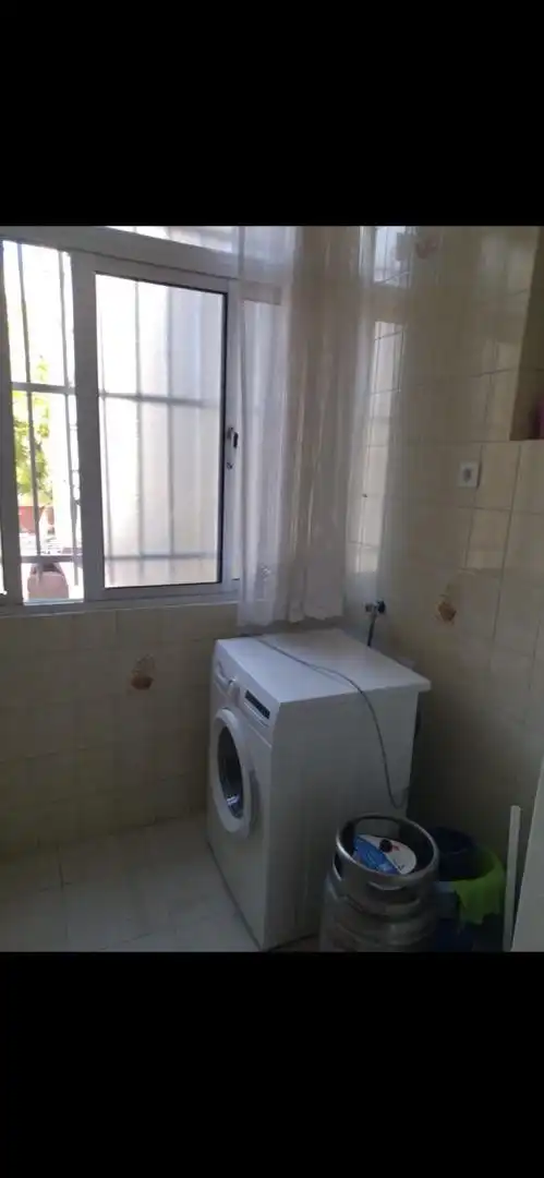 Habitación en Plaza Júpiter, 3, La Plata Baño de Piso para compartir en Jerez de la Frontera