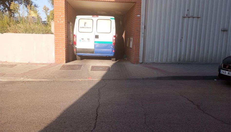 Garaje de alquiler en Calle del Haya, 16, Buena Vista, Madrid Capital - imagen 1 Foto 1 de Garaje de alquiler en Calle del Haya, 16, Buena Vista, Madrid Capital