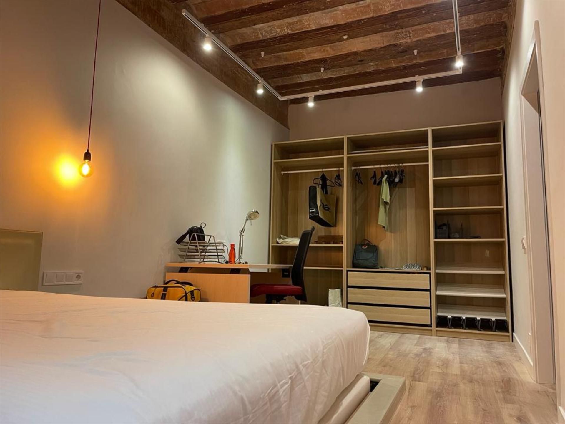 Apartment to share in Carrer del Regomir, 4, Barri Gòtic