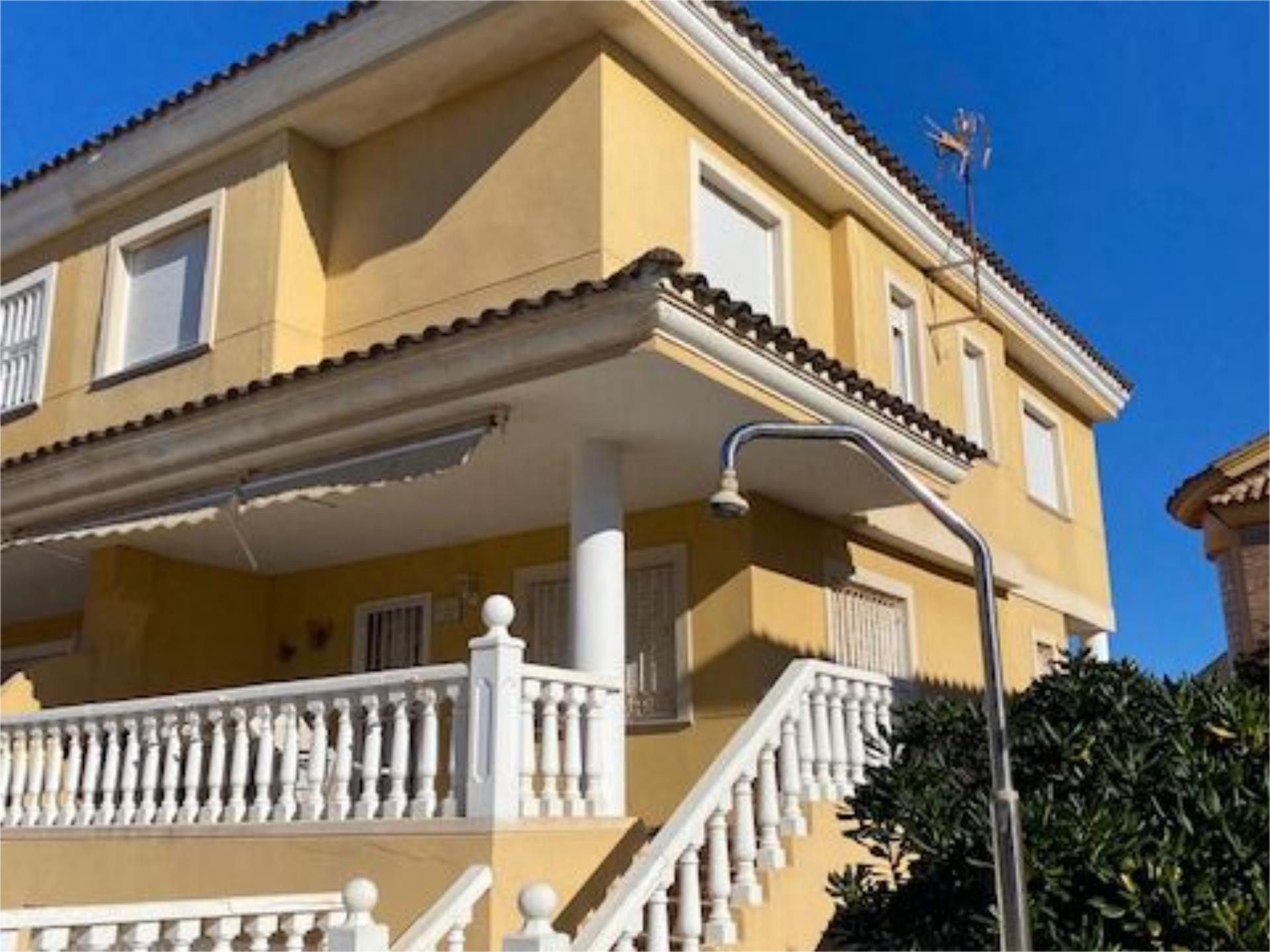 Single-family semi-detached to rent in Carrer d'Antoni Gaudí, 3, Les Palmeres