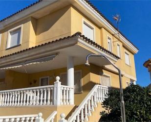 Casa adosada en venda a Carrer D'antoni Gaudí, 3, Les Palmeres