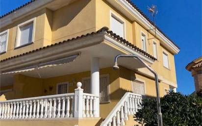 Casa adosada en alquiler en les palmeres