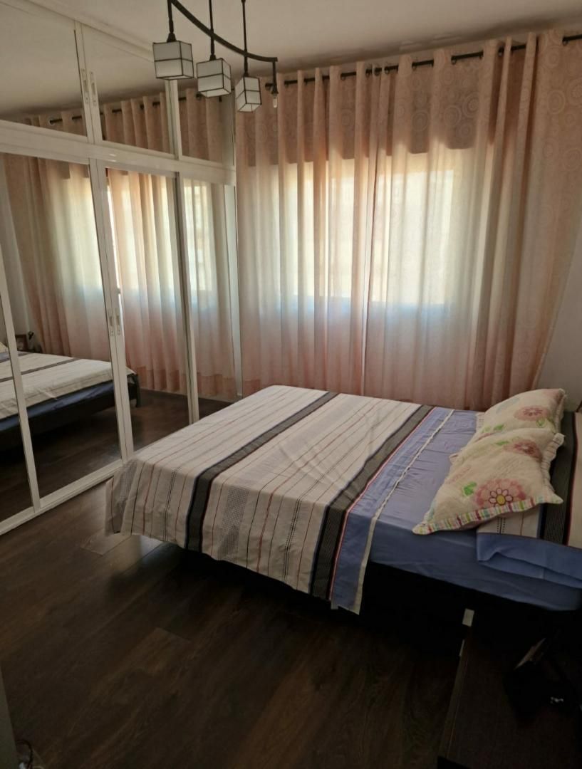 Dormitori de Pis en venda en  Ceuta Capital amb Parquet, Traster i Moblat