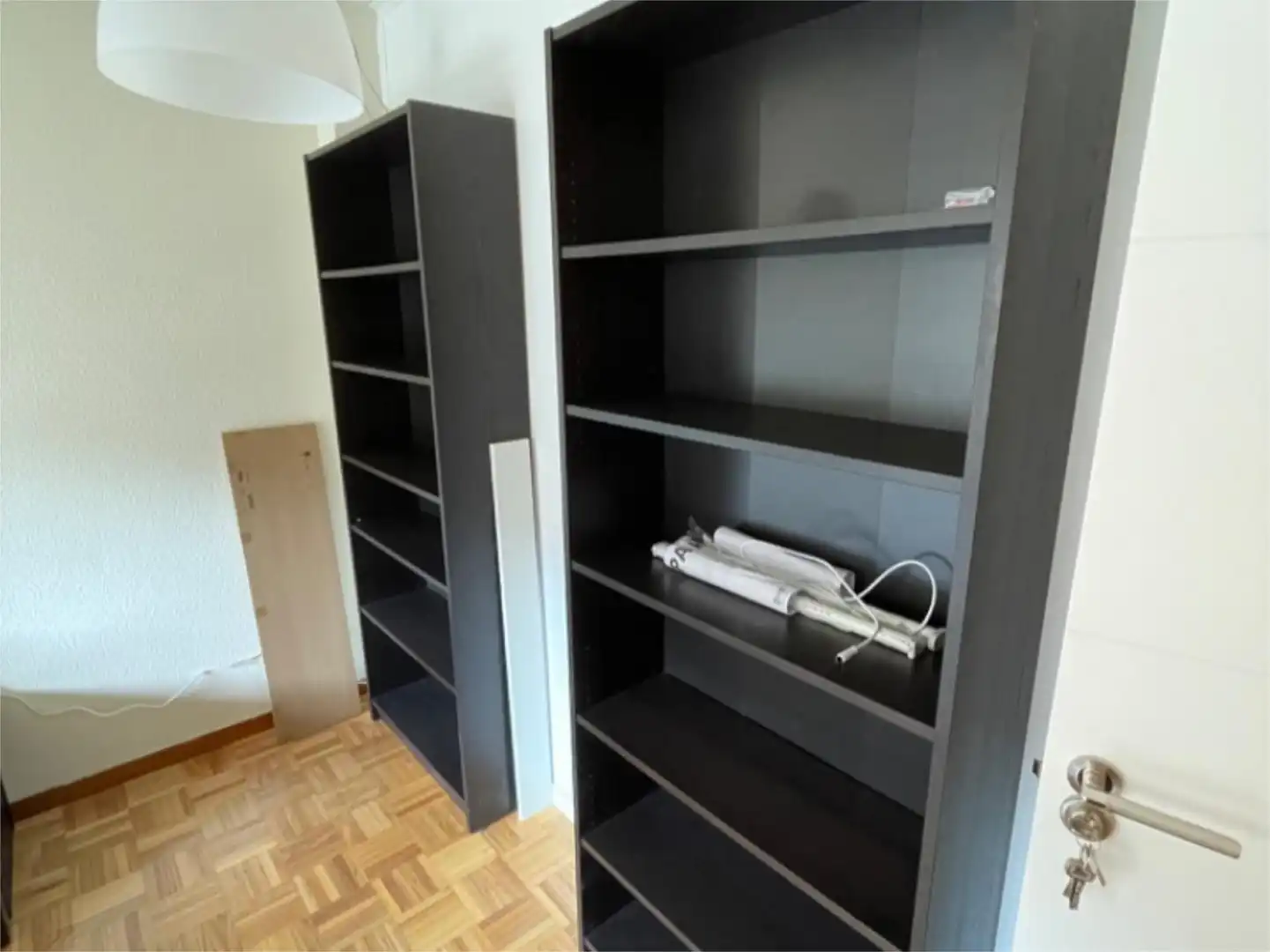 Habitación en Calle de Irunlarrea, 55, Mendebaldea - Ermitagaña Habitación en Calle de Irunlarrea, 55, Mendebaldea - Ermitagaña