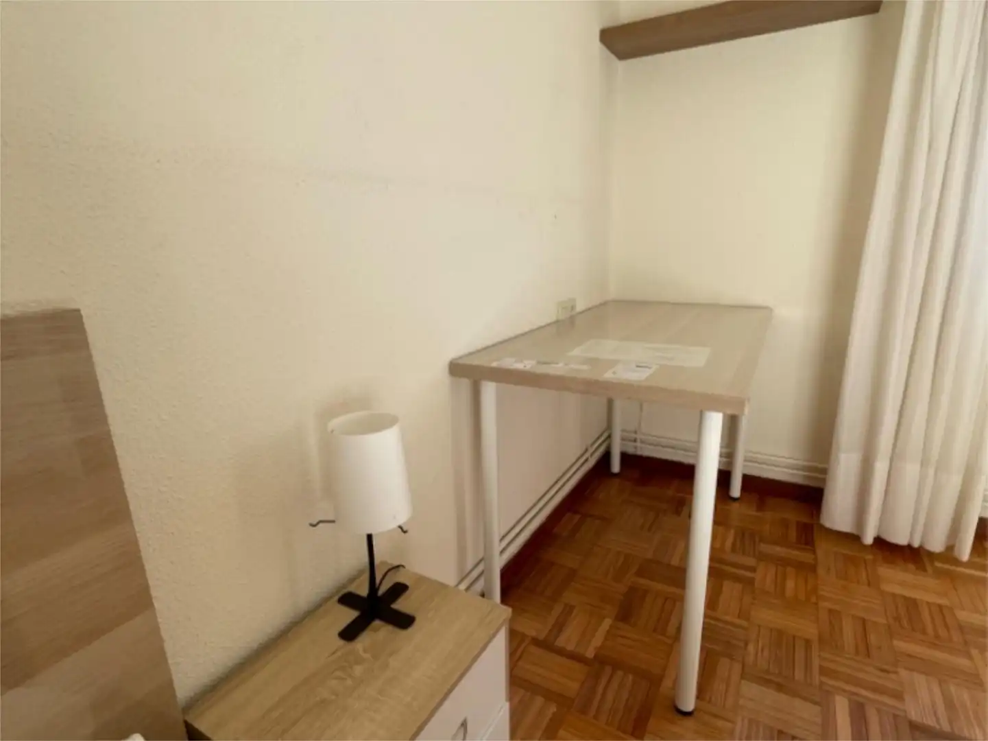 Habitación en Calle de Irunlarrea, 55, Mendebaldea - Ermitagaña Habitación en Calle de Irunlarrea, 55, Mendebaldea - Ermitagaña