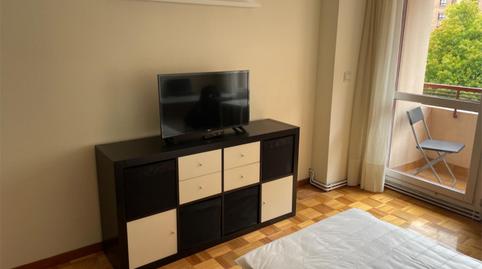 Piso para compartir en Calle de Irunlarrea, 55, Mendebaldea - Ermitagaña, Navarra - imagen 2 Foto 2 de Piso para compartir en Calle de Irunlarrea, 55, Mendebaldea - Ermitagaña, Navarra