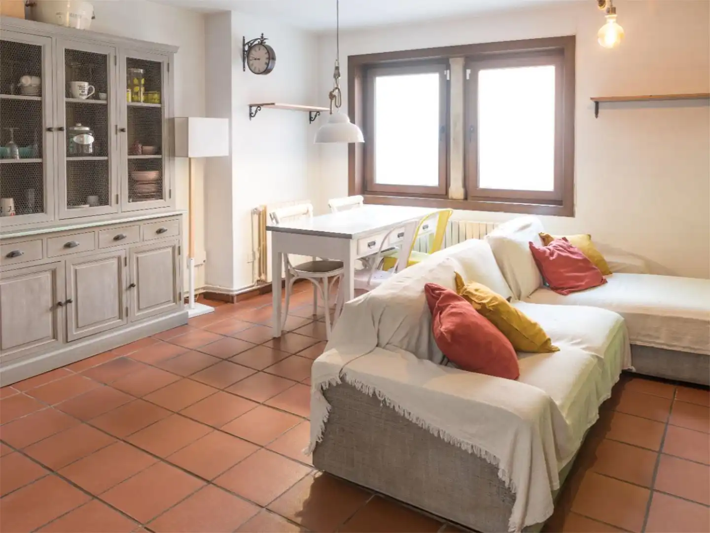 Piso en venta en Sant Julià de Vilatorta Sala de estar de Piso en venta en Sant Julià de Vilatorta con Terraza