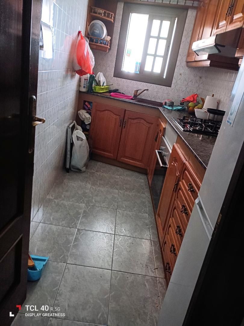 Cuina de Pis en venda en Badalona amb Calefacció, Moblat i Forn
