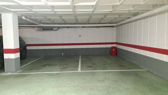 Garaje en Venta en Calle Salvador Valiente Aznar, 2 en Santa Isabel