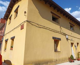 Vista exterior de Casa adosada en venda en Portillo amb Calefacció