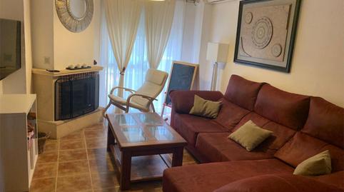 Foto 4 de Casa adosada en venta en Calle Paradas, 90, Villamartín, Cádiz