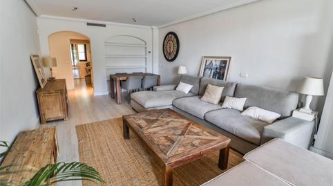 Foto 4 de Piso de alquiler en Urbanizacion Torre Esteril, 19, Los Arqueros - Puerto del Almendro, Málaga