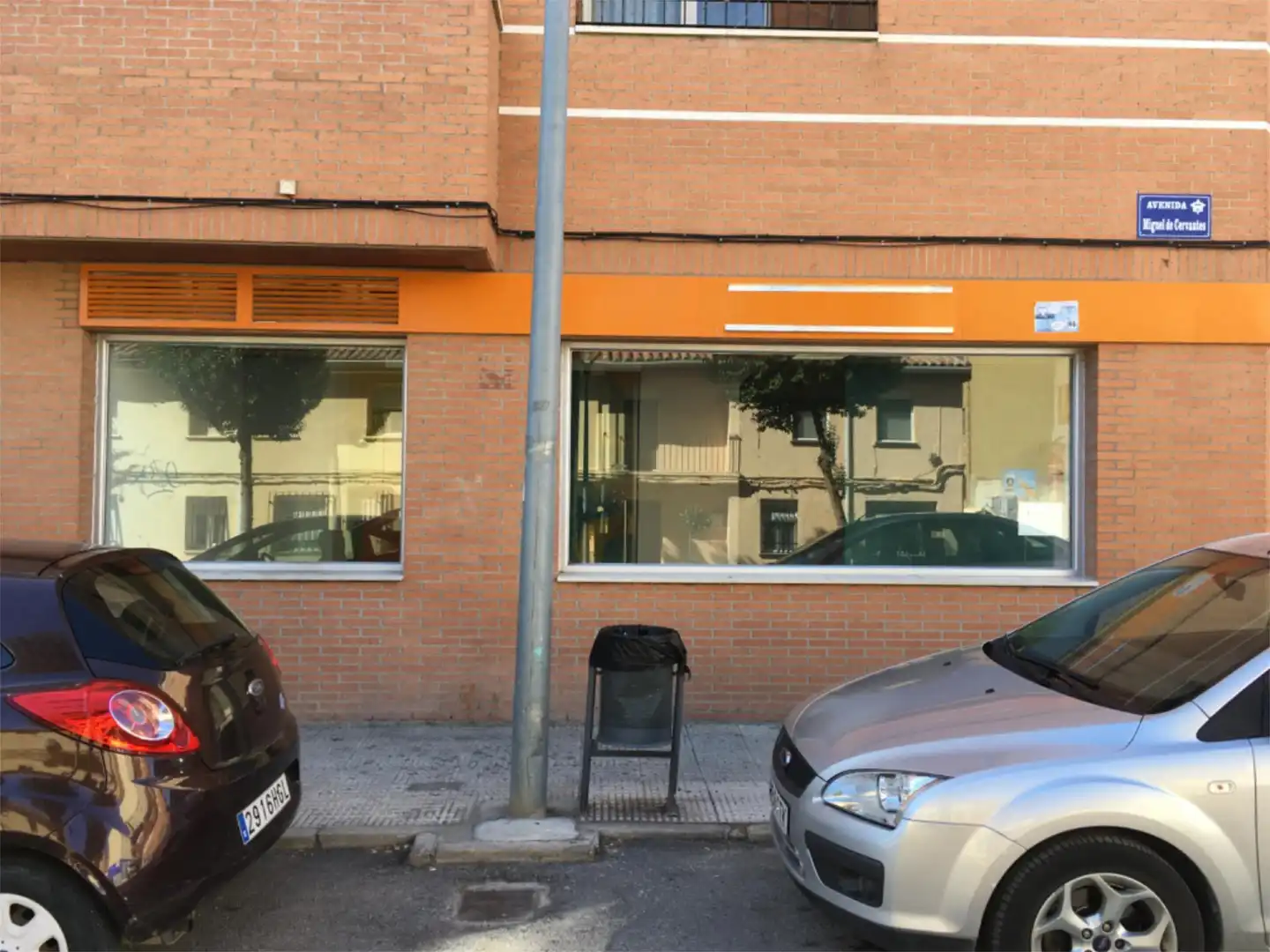 Geschaftsraum zur Miete in Avenida Miguel de Cervantes, 87, Tarancón Außenansicht von Geschaftsraum zur Miete in Tarancón mit Klimaanlage