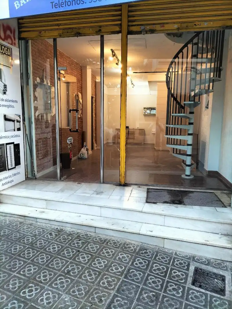 Local de alquiler en Sant Boi de Llobregat