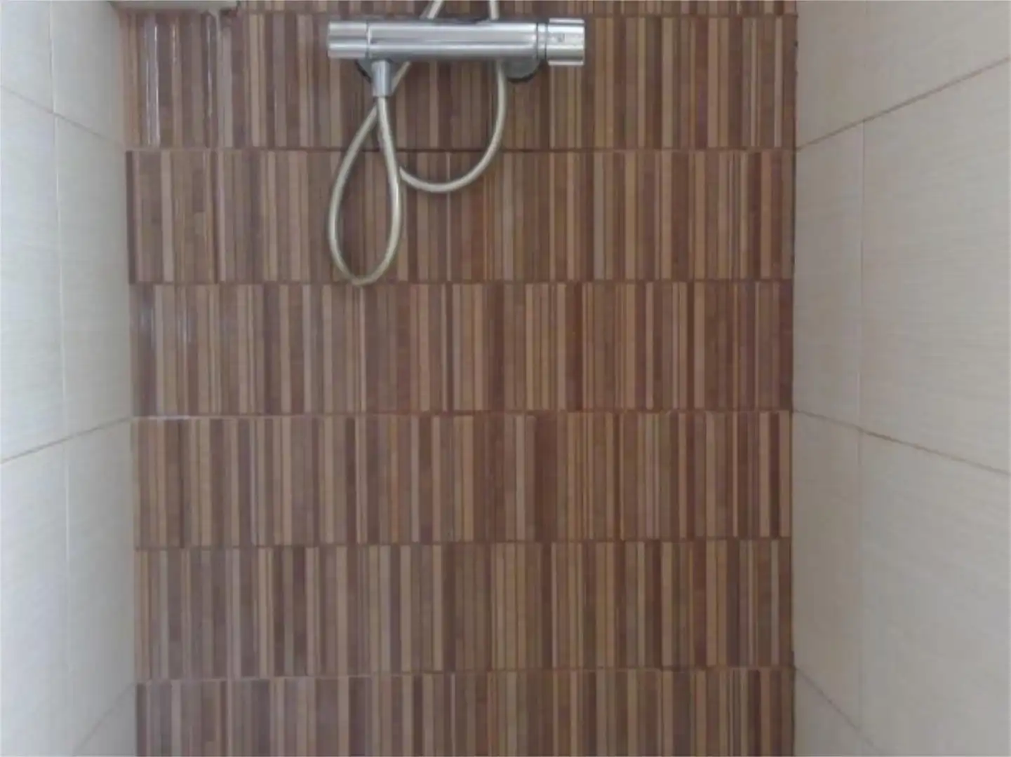 Casa adosada en venta en Calle Azucena, 14, Jardin Lucena Casa adosada en venta en Lucena con Aire acondicionado, Terraza y Trastero