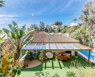 Jardí de Casa o xalet de lloguer en Vélez-Málaga amb Aire condicionat, Terrassa i Piscina