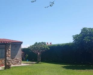 Garden of House or chalet for sale in Majadas  with Air Conditioner, Heating and Private garden