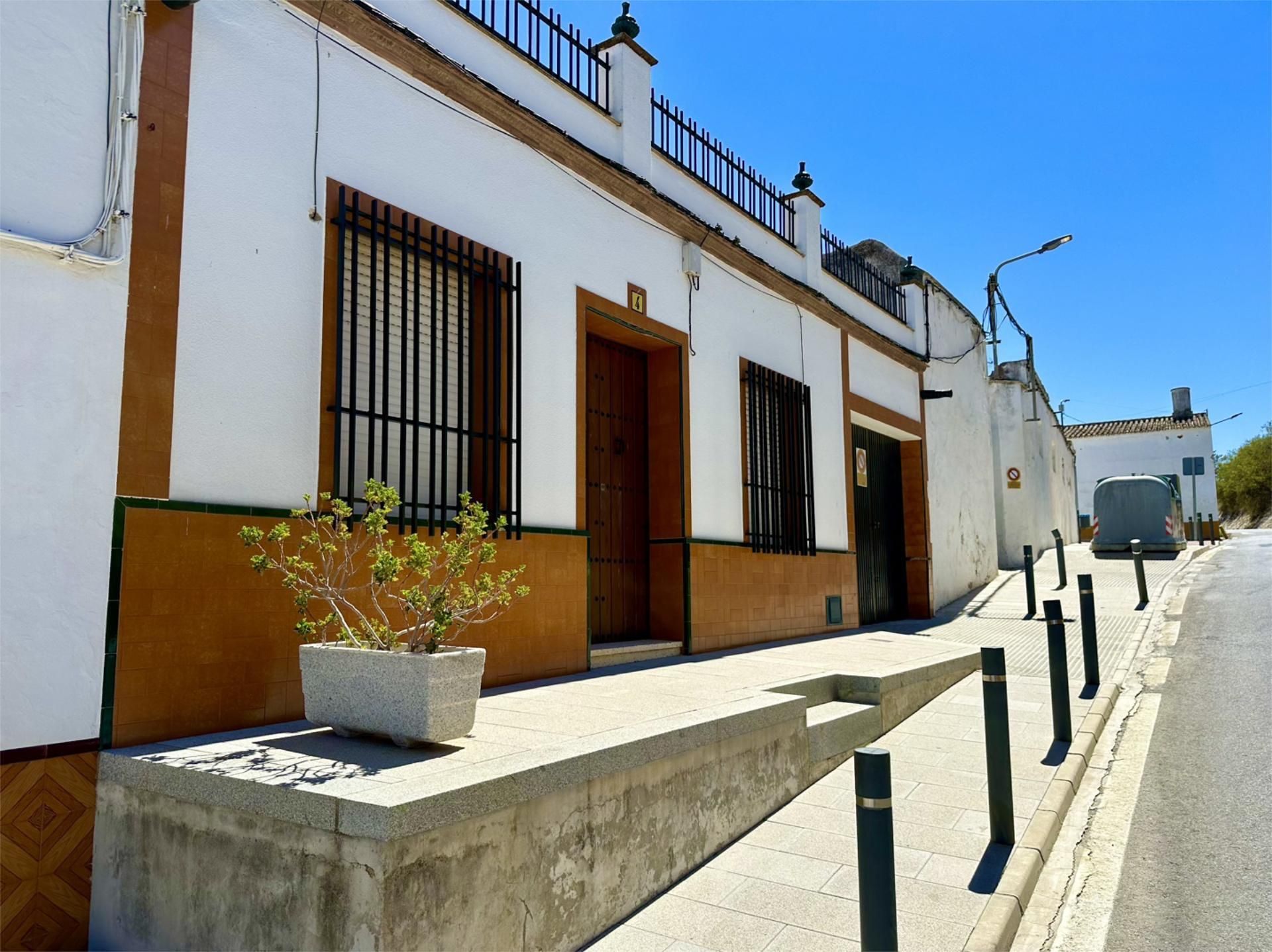 Vista exterior de Casa adosada en venda en Castilleja del Campo