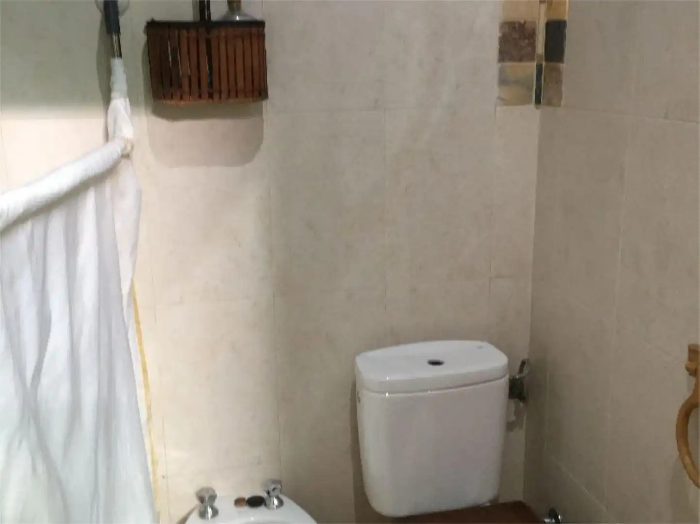 Casa o chalet en venta en Calle Blanca, 23, Bujalance Baño de Casa o chalet en venta en Bujalance con Aire acondicionado