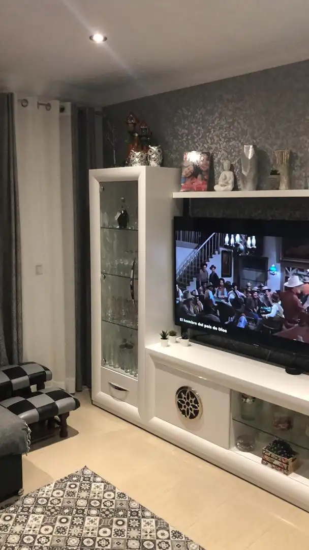 Casa adosada en venda a Ma-703, 2, Mollina Sala d'estar de Casa adosada en venda en Mollina amb Aire condicionat, Terrassa i Balcó