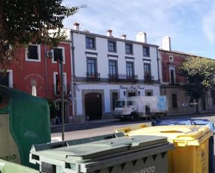 Vista exterior de Casa adosada en venda en Trujillo amb Aire condicionat, Terrassa i Balcó