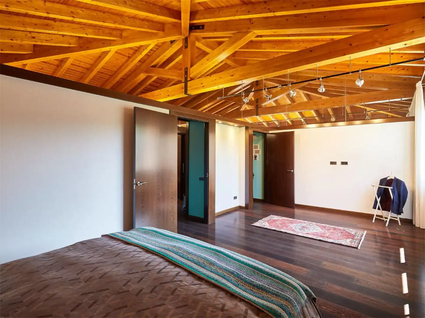 Piso en venta en Carrer Oceà Atlàntic, 71, Golf - Can Trabal Habitación de Piso en venta en Sant Cugat del Vallès con Aire acondicionado, Calefacción y Jardín privado