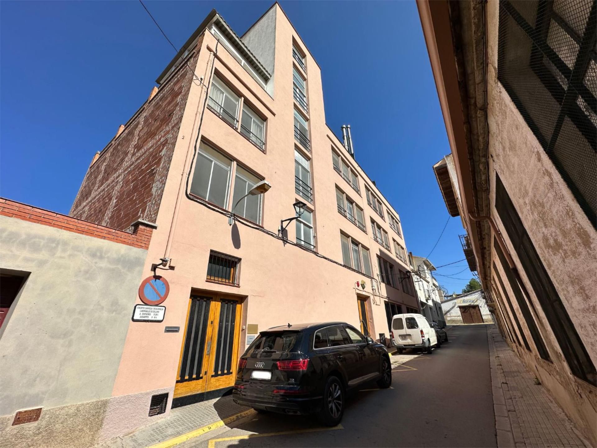 Exterior view of Industrial buildings for sale in Mediona  with Air Conditioner and Heating
